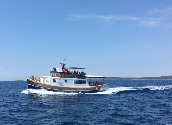 Trogir to blue lagoon boat tour